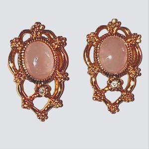 VINTAGE AVON Genuine Pink Rose Quartz & Rhinestone Pierced Earrings Golden Frame